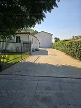 13104 Garber St in Los Angeles, CA - Building Photo - Building Photo