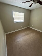 5254 Lanette St in Orlando, FL - Building Photo - Building Photo