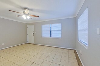 5140 17th Ave N in St. Petersburg, FL - Building Photo - Building Photo