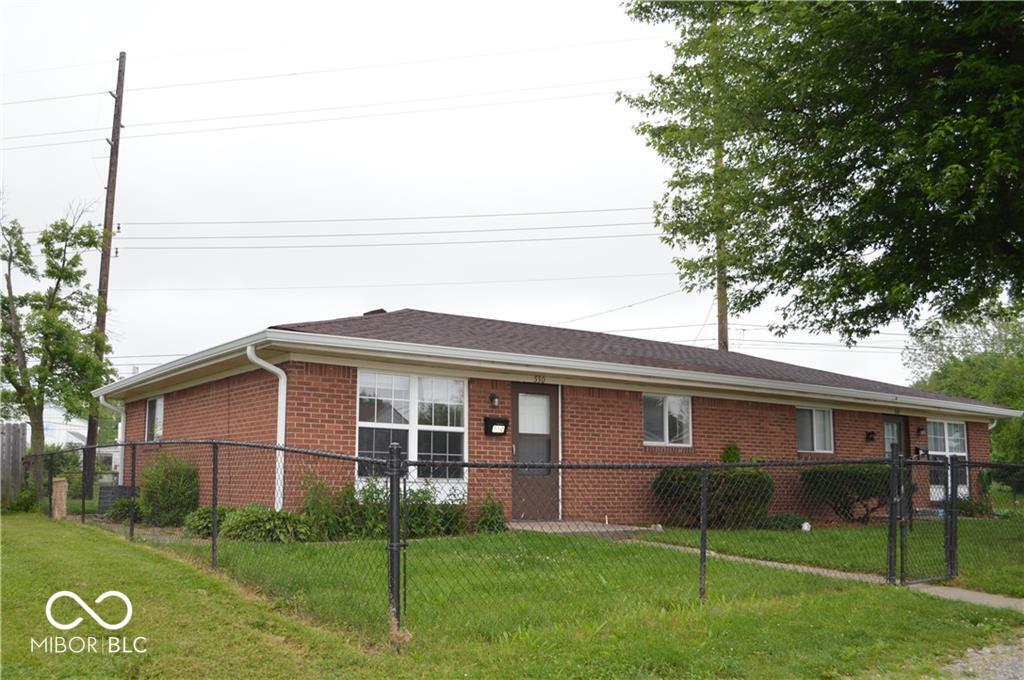 550 Cleveland St in Beech Grove, IN - Foto de edificio