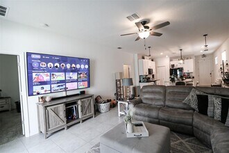 11837 Clare Hill Ave in Riverview, FL - Building Photo - Building Photo