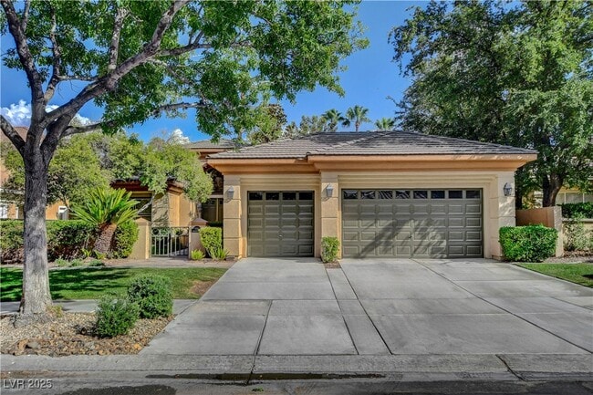 property at 9013 Thornbury Ln