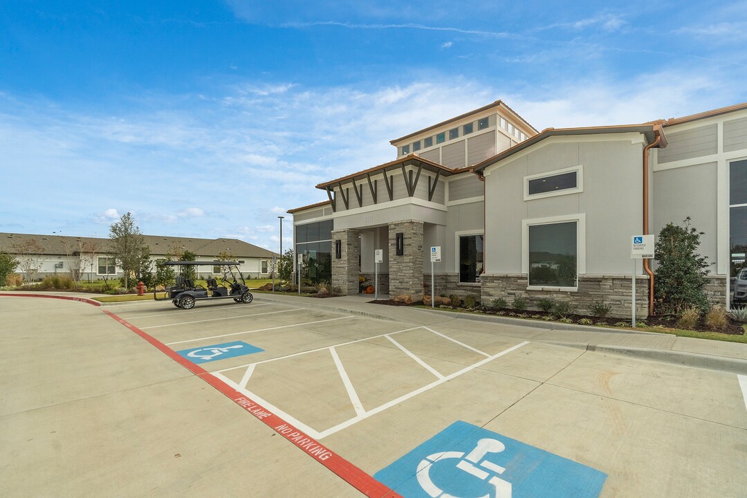 The Mansions of Prosper in McKinney, TX - Building Photo