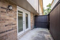 1715 Moritz Dr photo'