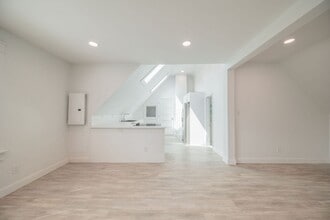 2452 Thurman Ave in Cleveland, OH - Building Photo - Building Photo