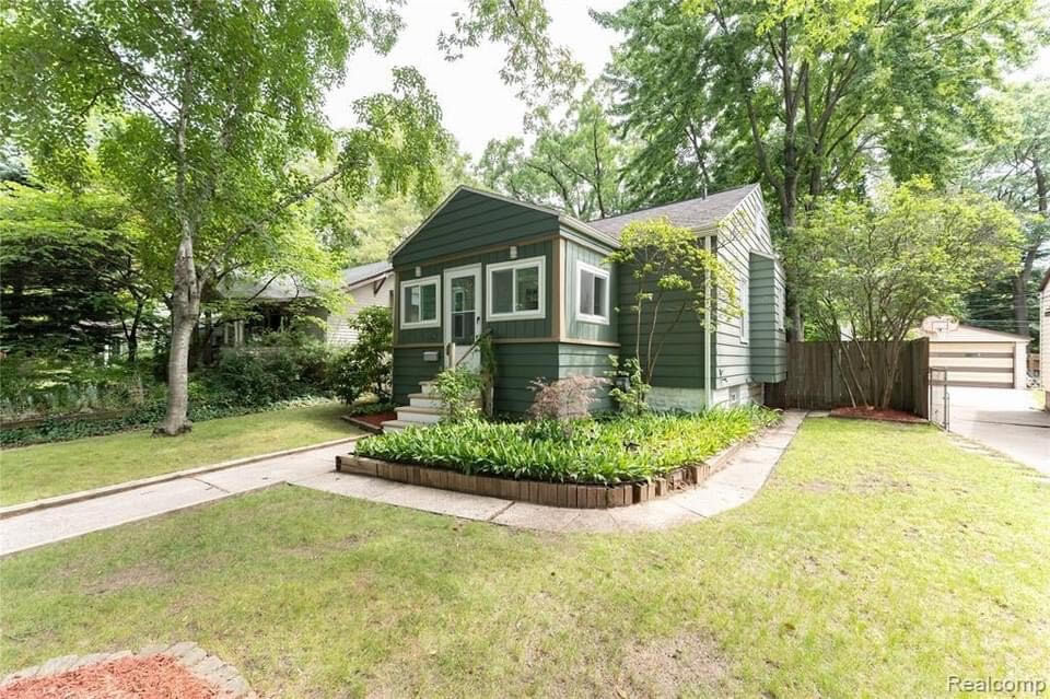 914 N Maple Ave in Royal Oak, MI - Building Photo