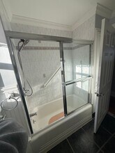 331 W Englewood Ave, Unit 1 in Englewood, NJ - Building Photo - Building Photo