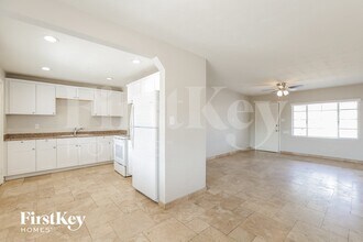 2011 W Maryland Ave in Phoenix, AZ - Building Photo - Building Photo