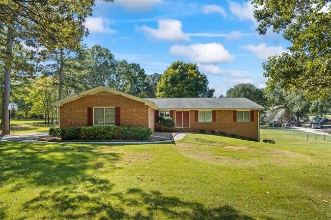 property at 3929 Lenora Church Rd