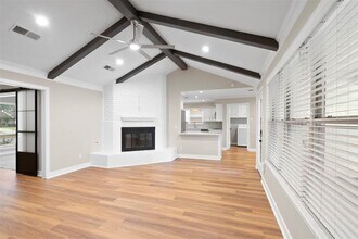 12434 Briar Forest Dr in Houston, TX - Building Photo - Building Photo