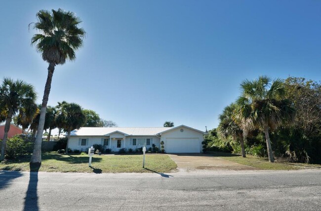 139 Downing St in Panama City Beach, FL - Foto de edificio - Building Photo