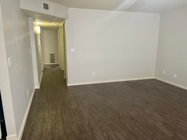 1112 N Fisher St in Fresno, CA - Building Photo - Building Photo
