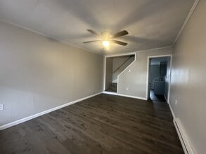 564 Main St in Lykens, PA - Building Photo - Building Photo