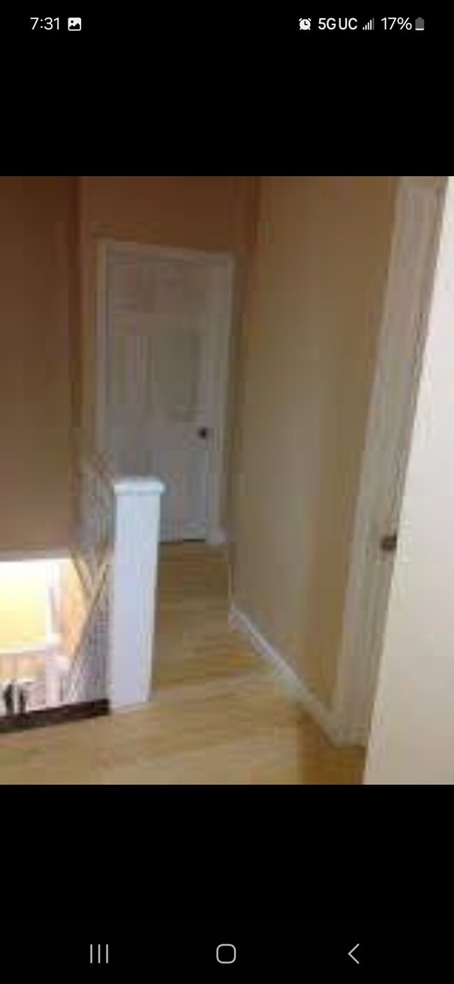 property at 109 N Sickels St