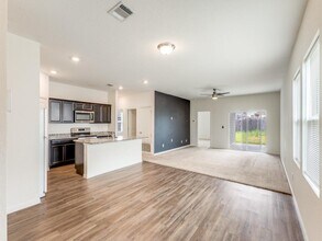 14224 Jeannette Rankin Rd in Manor, TX - Building Photo - Building Photo