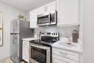 Mirage on Kernan in Jacksonville, FL - Building Photo - Building Photo