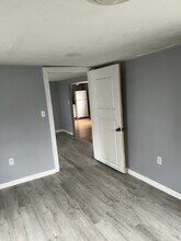 26 Washburn St, Unit 26 in Weymouth, MA - Foto de edificio - Building Photo