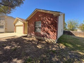 4923 Celtic Cor in San Antonio, TX - Building Photo