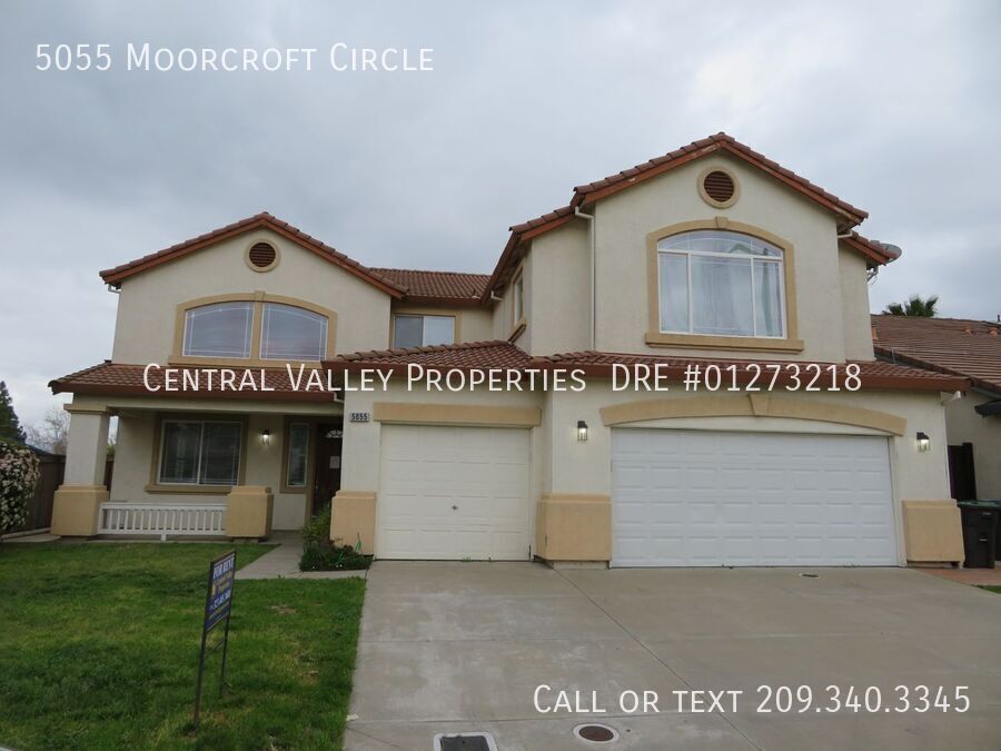 5055 Moorcroft Cir in Stockton, CA - Building Photo