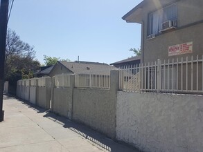 1926 -1930 W. Jefferson Blvd. in Los Angeles, CA - Building Photo - Building Photo