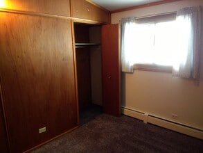 718 Jennifer Ct, Unit 718 in Chippewa Falls, WI - Foto de edificio - Building Photo