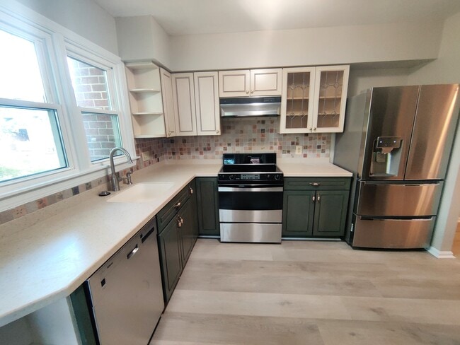 3151D Covewood Ct in Falls Church, VA - Building Photo - Building Photo