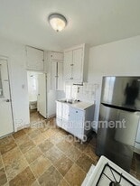 2014 Earl St in San Diego, CA - Building Photo