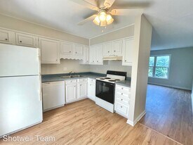 1116 Ferd Hickey Rd NW