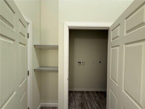 327 Pine St in Pawtucket, RI - Foto de edificio - Building Photo