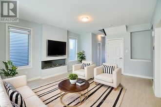 761 Derreen Ave in Ottawa, ON - Building Photo - Building Photo