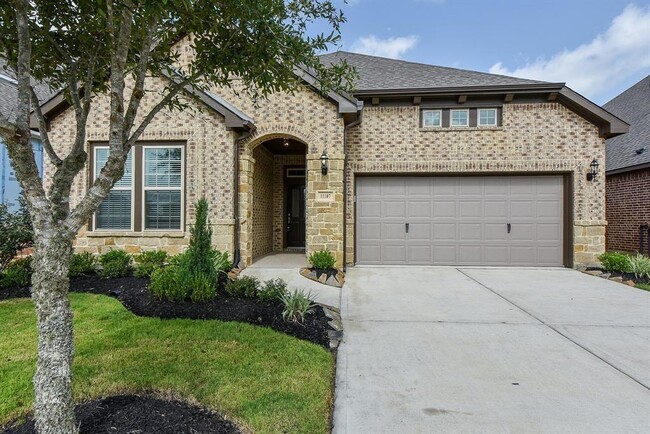 property at 11107 Bluewater Lagoon Cir