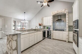 2580 Goat Hill Rd in Lakehills, TX - Building Photo - Building Photo