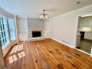 4672 Peeler Mill Ct in Atlanta, GA - Building Photo - Building Photo
