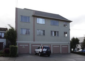 338-340 Lenox Ave in Oakland, CA - Building Photo
