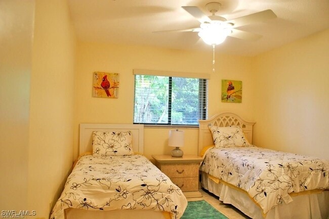 property at 595 93rd Ave N