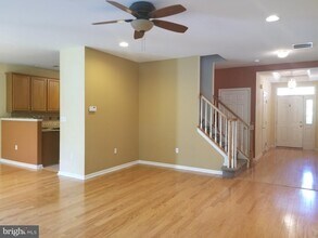 203 Brinley Dr in Pennington, NJ - Building Photo - Building Photo