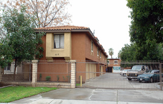 1517 N Lugo Ave Apartments