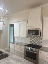 200 Windmill Palm Ln in Youngsville, LA - Building Photo - Building Photo