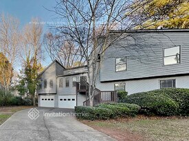 2086 Arrowhead Trail in Marietta, GA - Building Photo