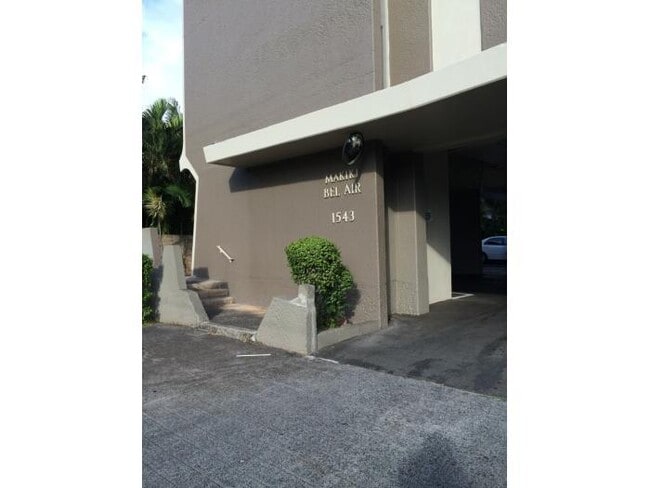 property at 1543 Makiki St
