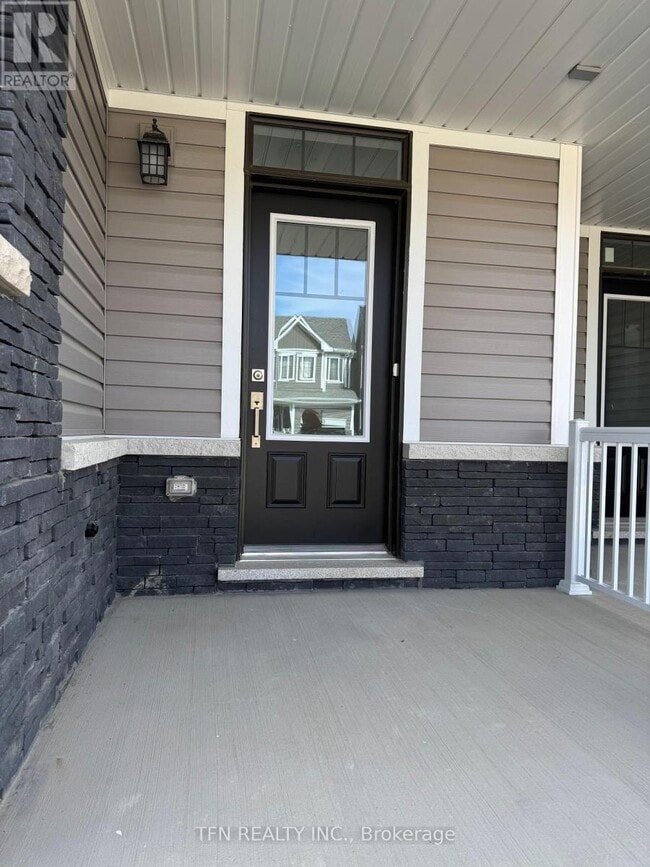 75 Brighton Ln in Thorold, ON - Building Photo - Building Photo