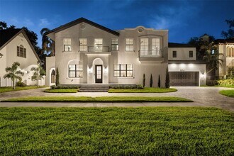 804 Idlewood Dr in Tampa, FL - Building Photo - Building Photo