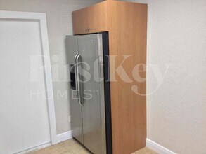 16410 NW 20th Ave in Opa Locka, FL - Building Photo - Building Photo