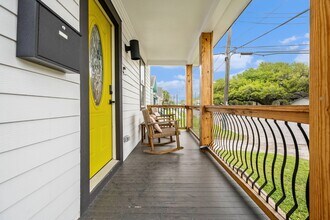 2015 37th St in Galveston, TX - Foto de edificio - Building Photo