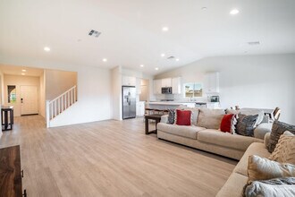 44721 Melkesian Blvd in Indio, CA - Building Photo - Building Photo