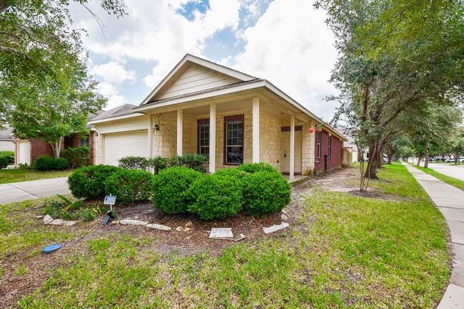 6014 Starbrook Creek Dr