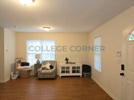 1048 Ranch Dr in Winston-Salem, NC - Building Photo