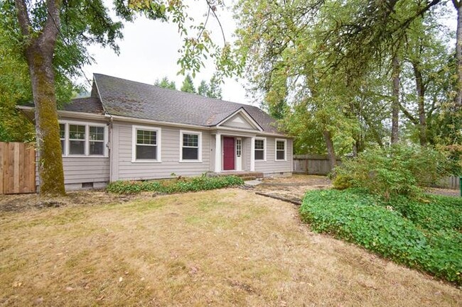 2334 Augusta St in Eugene, OR - Building Photo - Building Photo