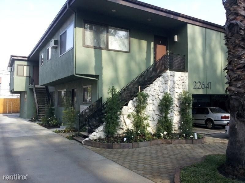 22641 Del Valle St in Los Angeles, CA - Building Photo