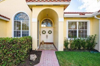 9507 Lake Serena Dr in Boca Raton, FL - Building Photo - Building Photo